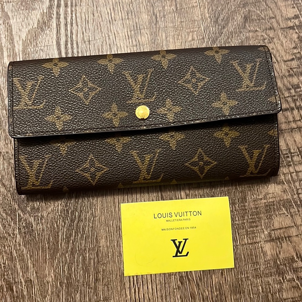 Louis Vuitton- Sarah wallet- brown monogram- NEW